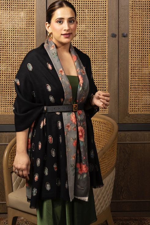 Reversible Twist | Embroidered Wool Silk Stole