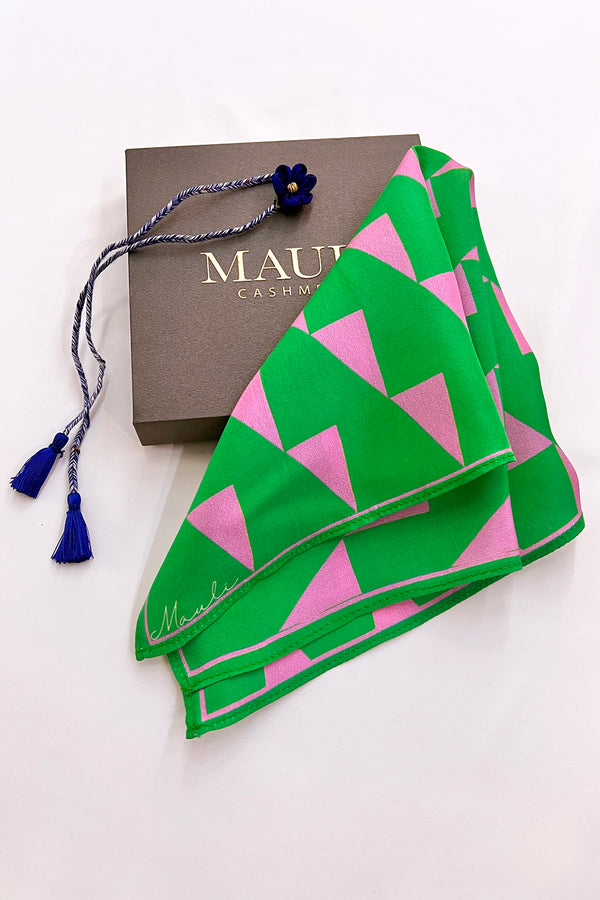 Monte Rosso | Pure Silk Pocket Square with a Handmade Rakhi